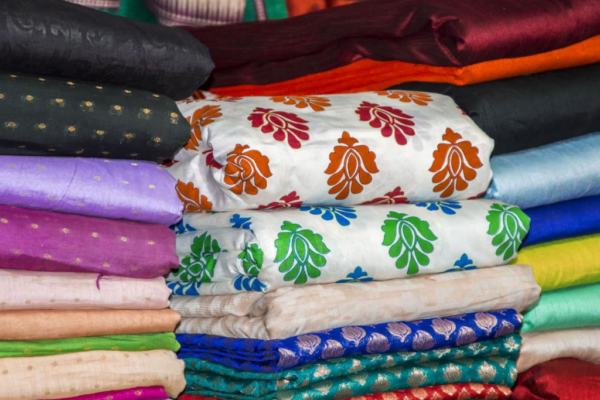 Spot Kumaş Alımı – En İyi Fiyat Garantisi